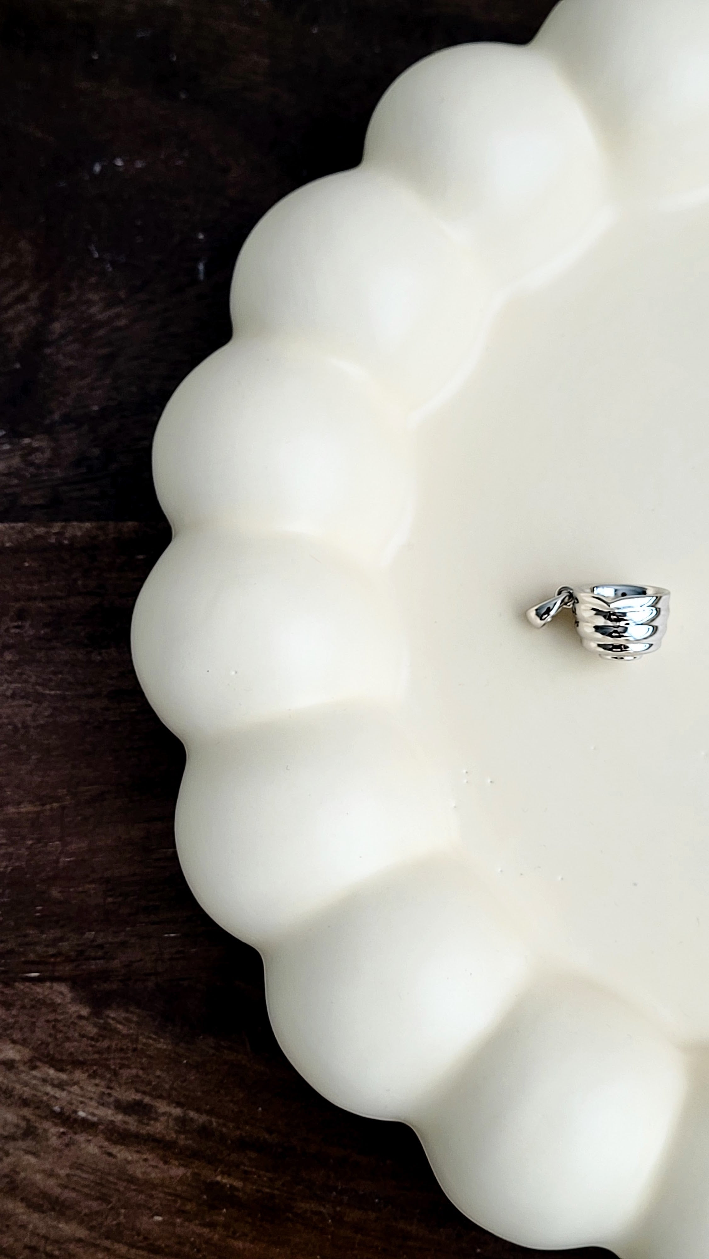 The Sui Matcha Bowl with Spout Charm in Silver or Gold