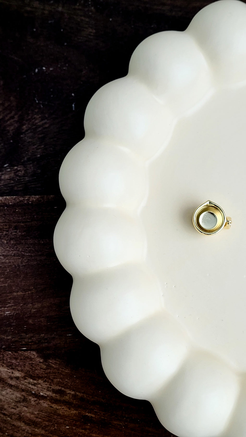 The Sui Matcha Bowl with Spout Charm in Silver or Gold