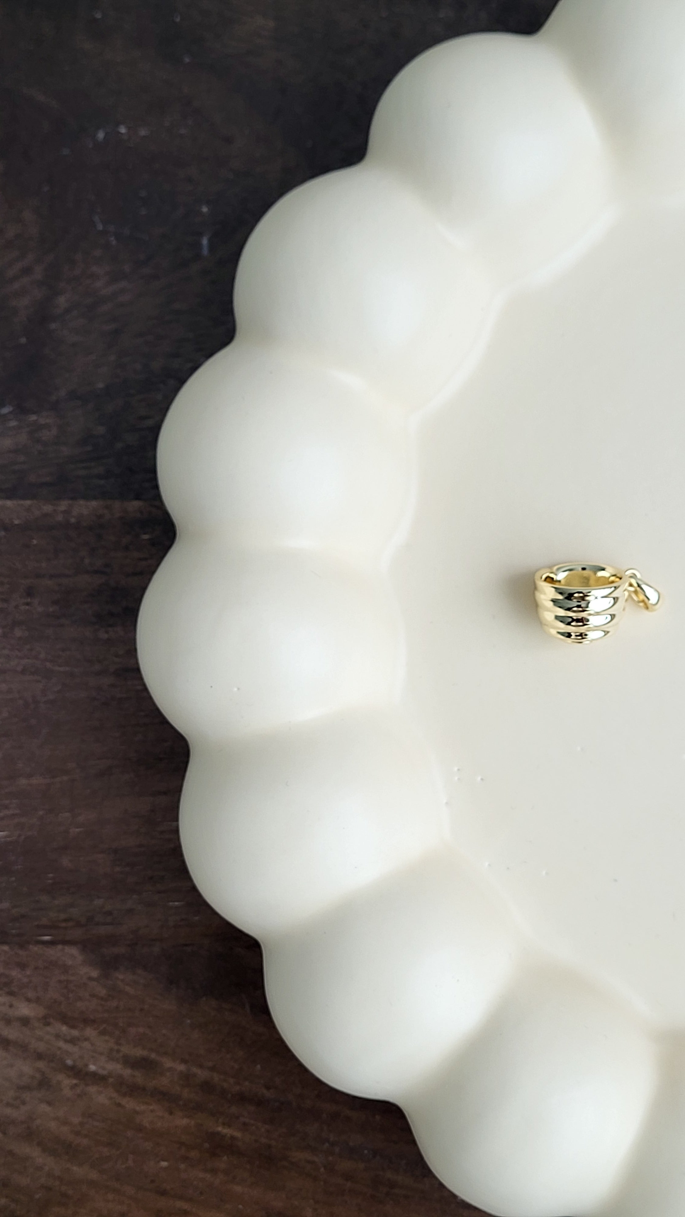 The Sui Matcha Bowl with Spout Charm in Silver or Gold