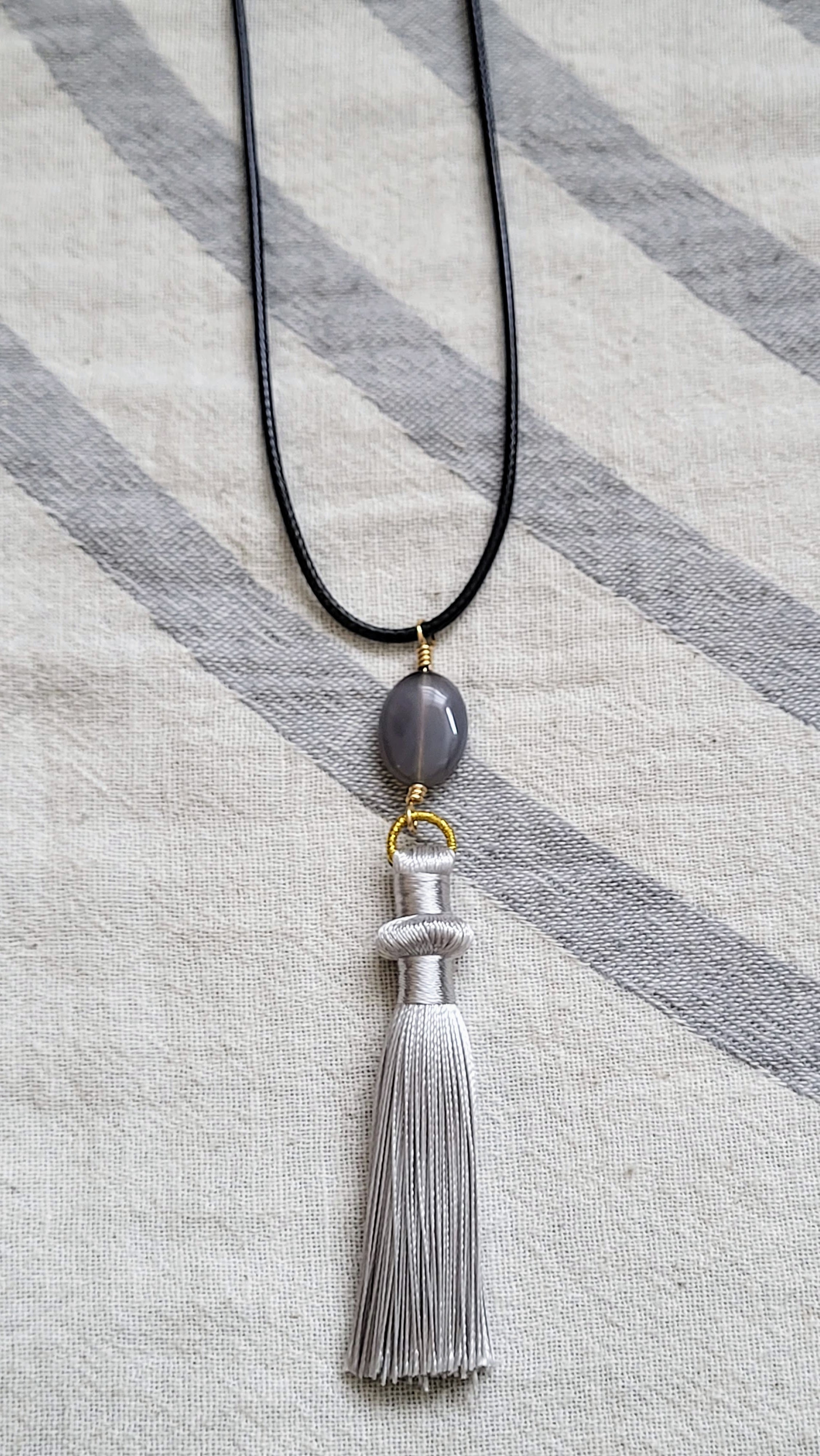 The Flow Tassel Necklace - Grey Agate and Grey or Green Tassel