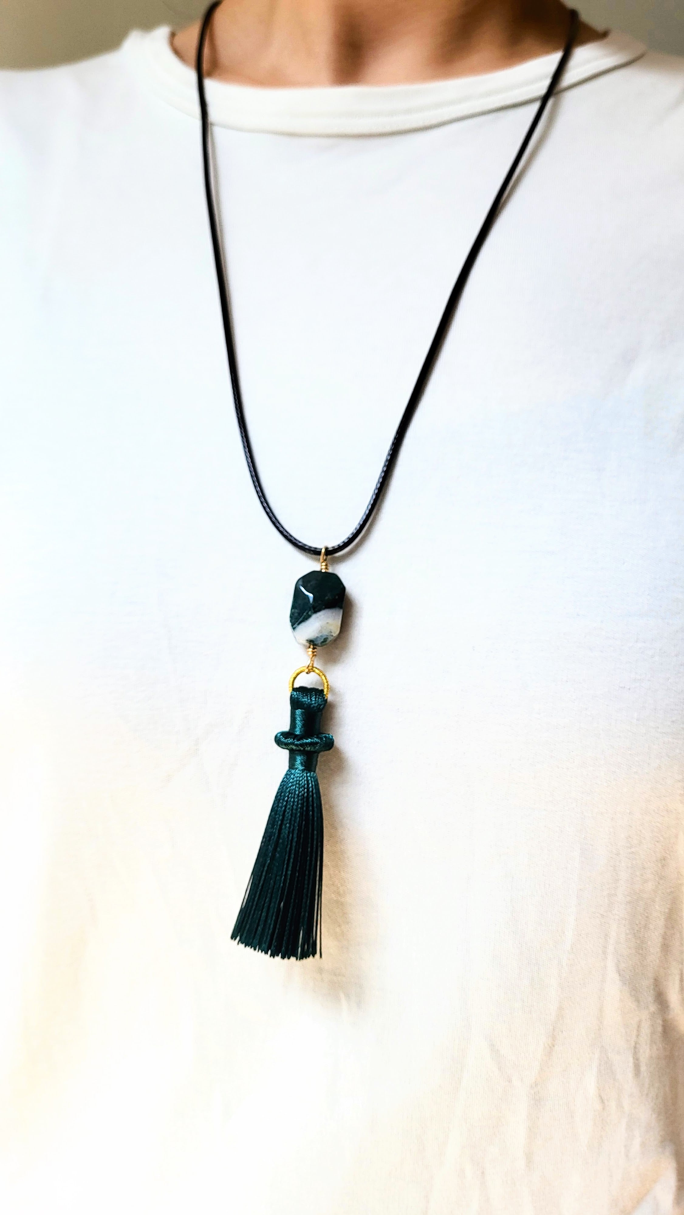 The Flow Tassel Necklace - Green Moss Agate and Dark Green Tassel