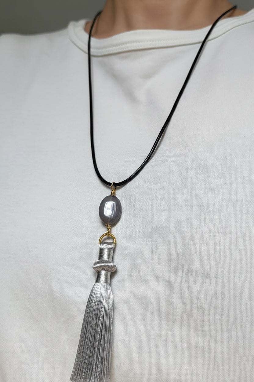 The Flow Tassel Necklace - Grey Agate and Grey or Green Tassel
