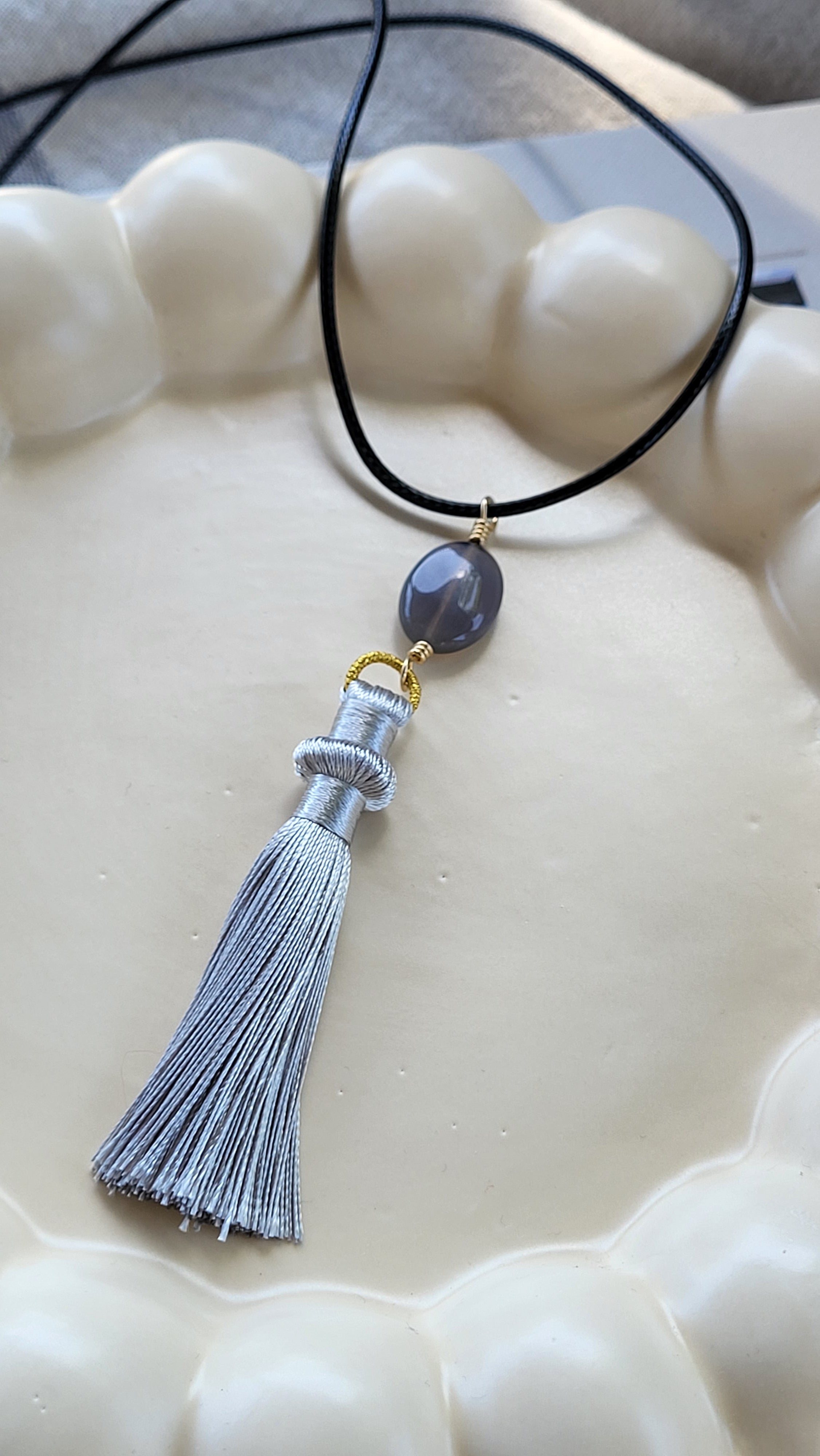 The Flow Tassel Necklace - Grey Agate and Grey or Green Tassel